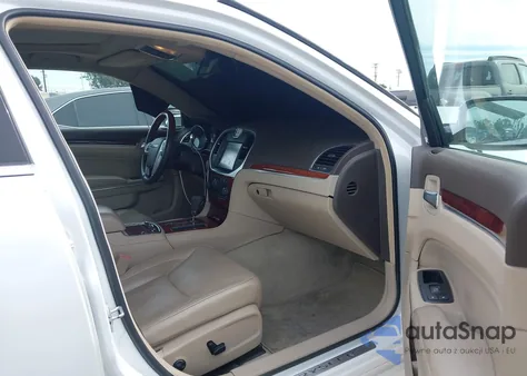 2011 Chrysler 300C Awd z USA, uszkodzony, nr VIN 2C3CK6CT5BH559966